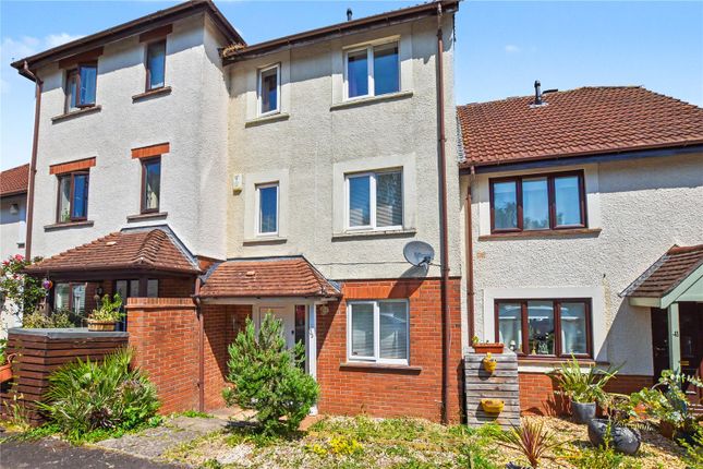 3 bed property, in Wesley Close, £270,000