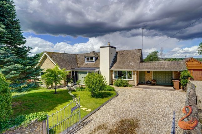 4 bed property, in Court Lane, £675,000