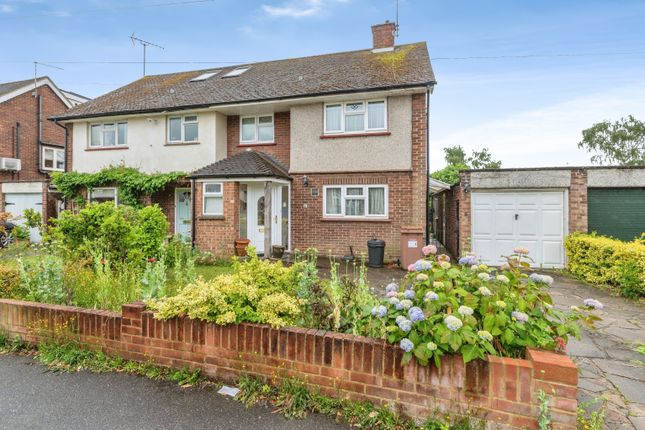 3 bed property, in Park Drive, £700,000