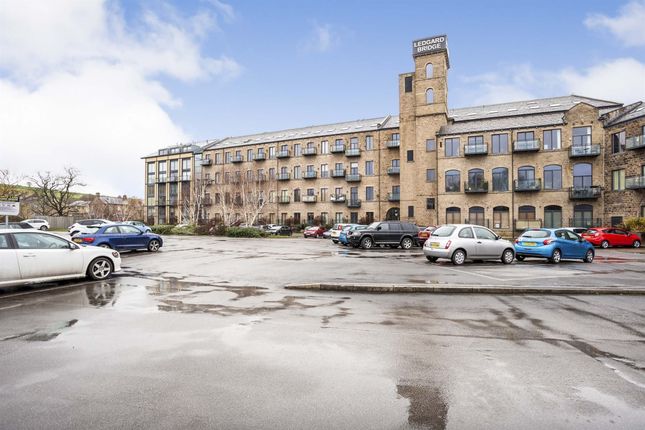 1 bed property, in Ledgard Wharf, £68,000