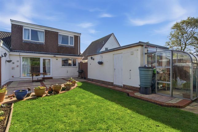 3 bed property, in 8 Chellsway, £180,000