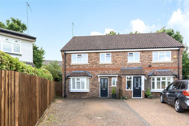 4 bed property, in Tarnbank, £700,000