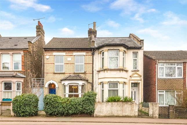 3 bed property, in Blackhorse Lane, £750,000