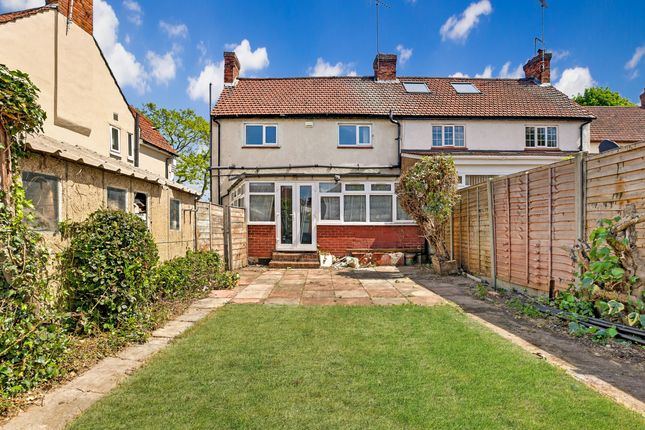 4 bed property, in Argyle Road, £900,000