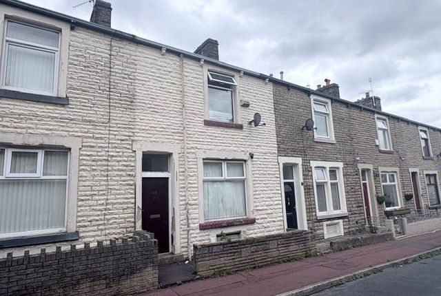 2 bed property, in Queensberry Road, £79,995