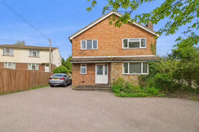 4 bed property, in Hart Green, £350,000