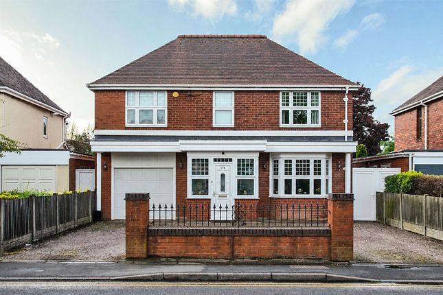 4 bed property, in Bridge Cross Road, £450,000