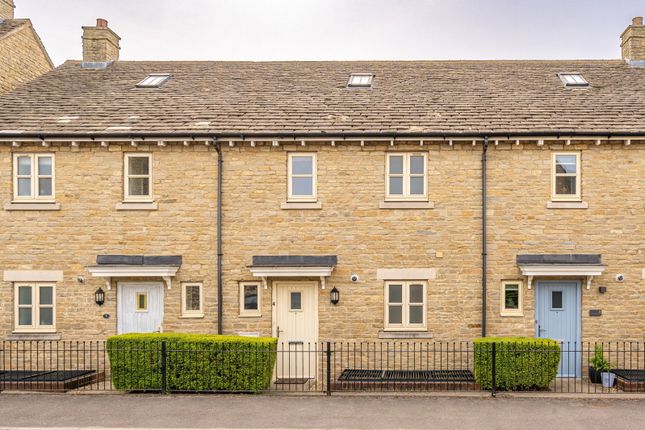3 bed property, in The Light, £450,000