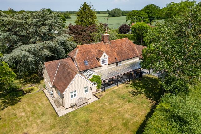 4 bed property, in Howlett End, £750,000