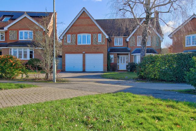5 bed property, in Twycross Road, £990,000
