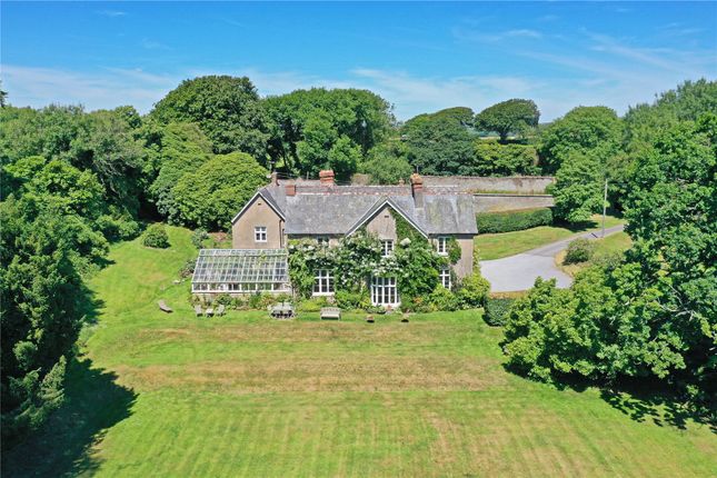 8 bed property, in East Allington, £1,600,000
