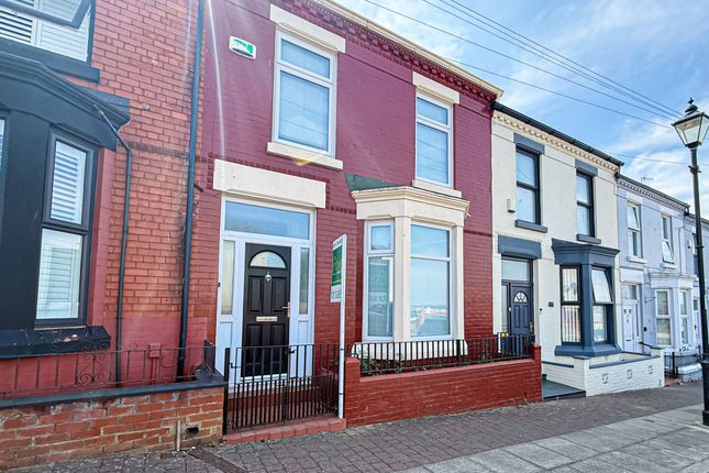3 bed property, in Beresford Road, £180,000