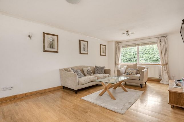 5 bed property, in Halsey Street, £2,350,000