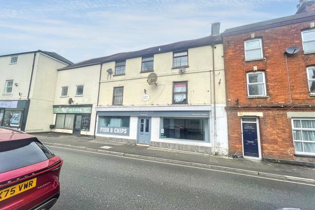 1 bed property, in Flat 1 Oxford House, £35,000