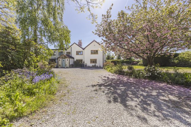 5 bed property, in Monks Lane, £925,000