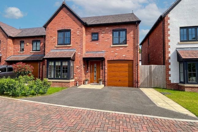 4 bed property, in Alder Way, £465,000