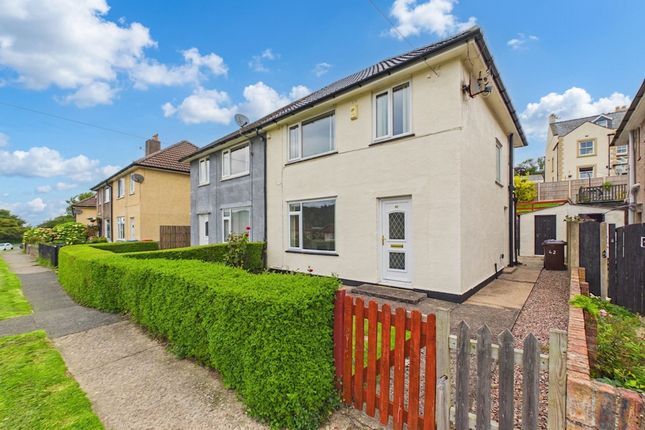 3 bed property, in Calder Avenue, £100,000