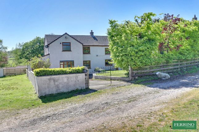 4 bed property, in Saunders Green, £599,950