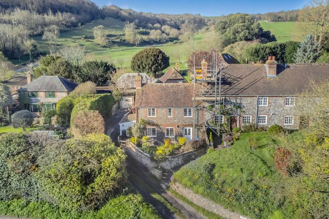 3 bed property, in Offham, £650,000