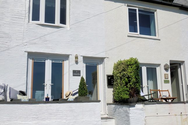 2 bed property, in Aberdyfi LL35, £300,000
