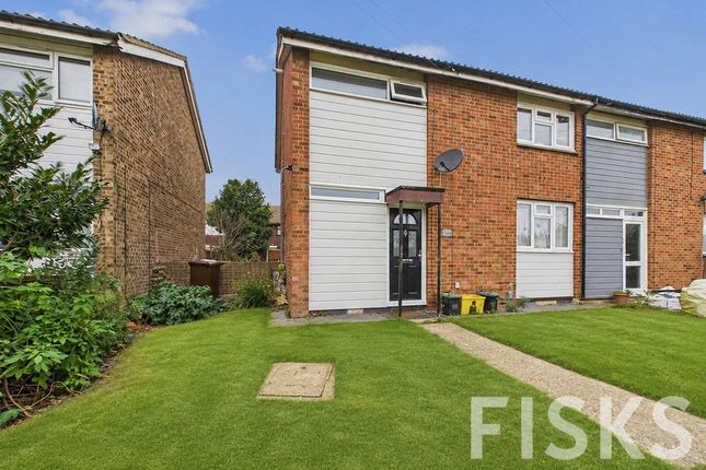 3 bed property, in Seventh Avenue, £270,000
