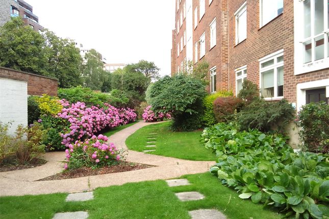 2 bed property, in St. John's Avenue, £625,000