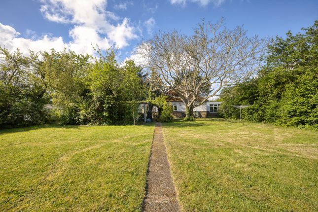 4 bed property, in Manston Road, £550,000