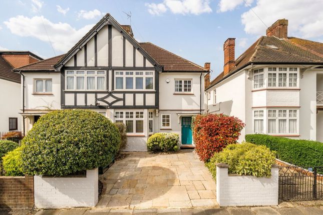 3 bed property, in Balfour Road, £875,000