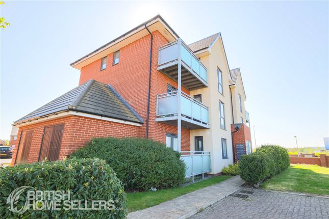 2 bed property, in Fullers Ground, £220,000