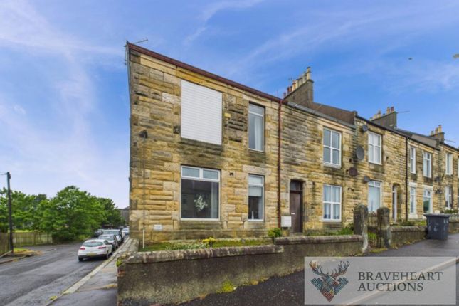 2 bed property, in Top Floor Flat, £31,000