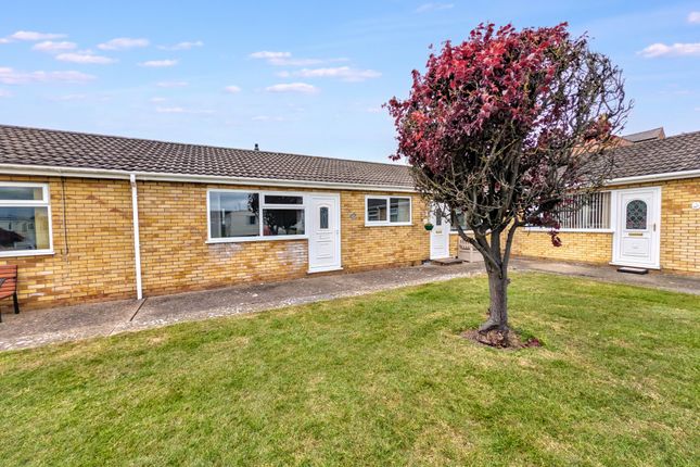 2 bed property, in Burgh Road, £74,950