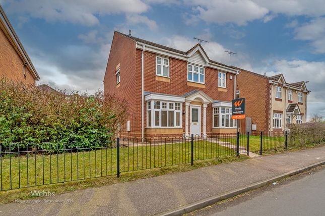 4 bed property, in Horseshoe Drive, £324,995
