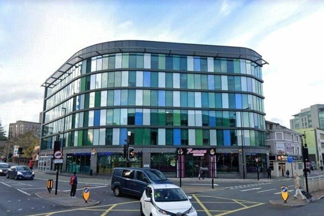 Studio, in London Court, £15,000
