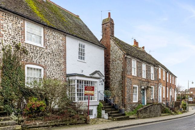 3 bed property, in High Street, £550,000