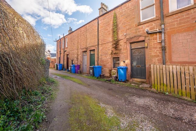 2 bed property, in Church Lane, £65,995