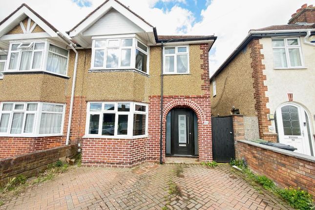 3 bed property, in Shakespeare Road, £390,000