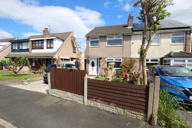 3 bed property, in Monmouth Crescent, £160,000