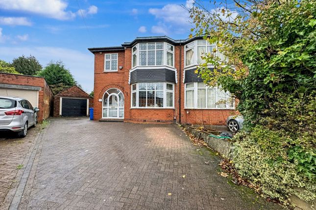 4 bed property, in Butt Hill Avenue, £550,000