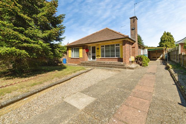 2 bed property, in Bawburgh Lane, £475,000