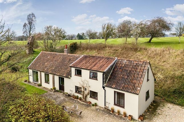 3 bed property, in Chalmington, £600,000