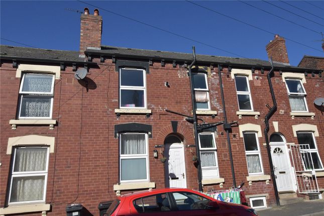 1 bed property, in Kelsall Grove, £130,000