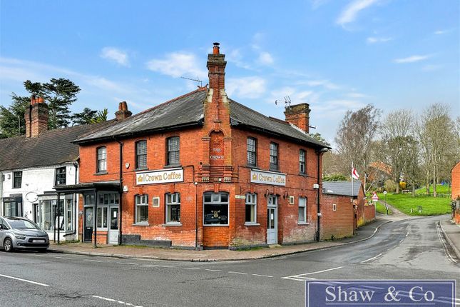 2 bed property, in High Street, £850,000