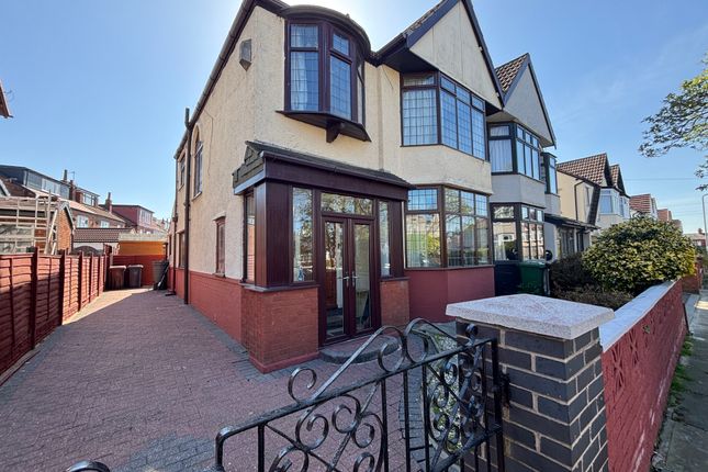 3 bed property, in Hatherley Avenue, £350,000