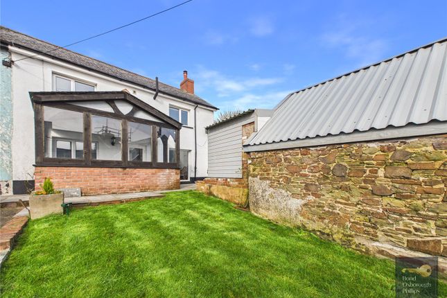 3 bed property, in Exeter Road, £210,000
