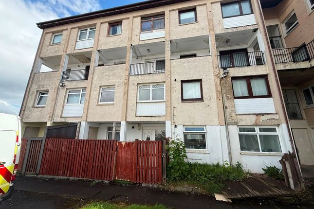 3 bed property, in 61 Greenlaw Avenue, £35,000
