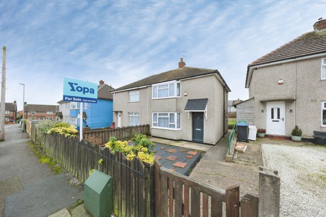 2 bed property, in Bramley Walk, £140,000