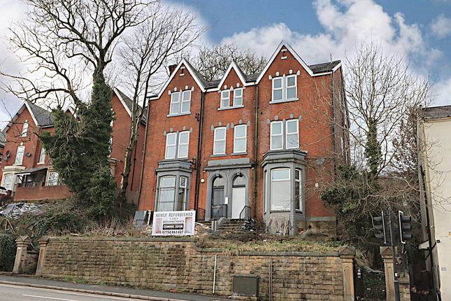 5 bed property, in Preston New Road, £200,000