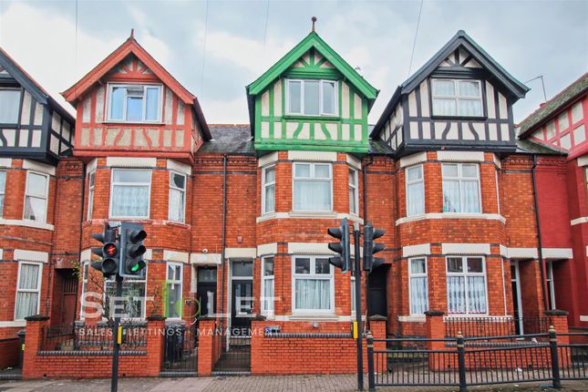5 bed property, in Melbourne Road, £350,000