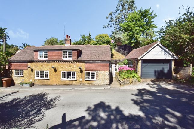 3 bed property, in Sandway Road, £550,000