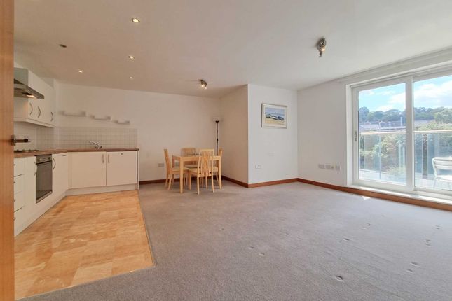 1 bed property, in Centrum Court, £85,000